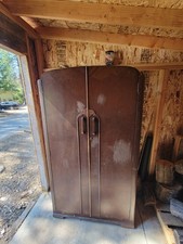 Armoire With Glass Shelves In Great Condition
