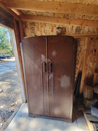 Armoire with glass shelves - with, in