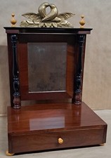 Ancienne coiffeuse ou