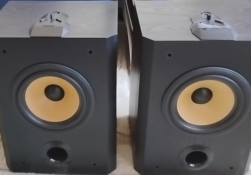 805 matrix speakers - b&w,