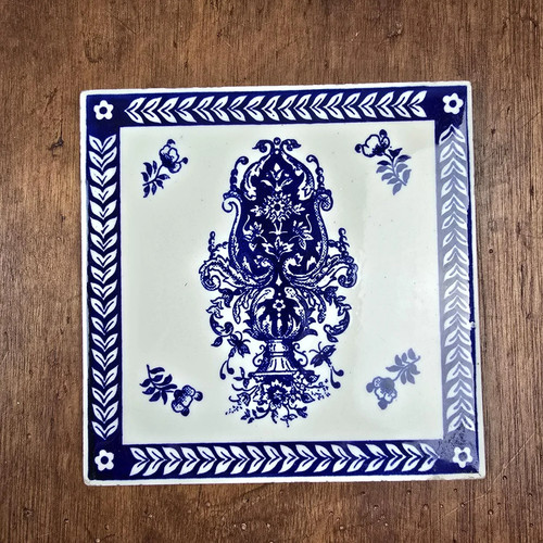 Grand carreau ancien gien - grand, bleu
