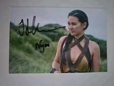 JESSICA HENWICH Autographe