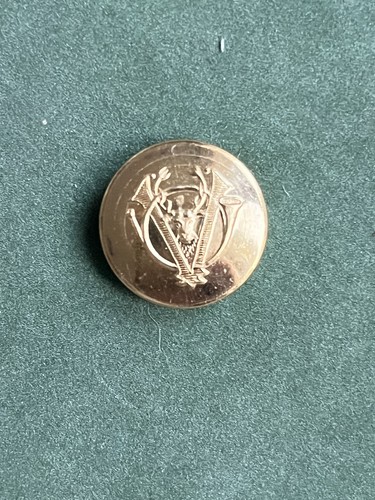 Bouton vénerie de - de,