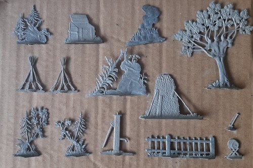 Plat étain figurines - plat, d'étain-figurines