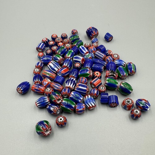 Belles perles chevron bleu