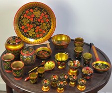 Service de vaisselles Russes