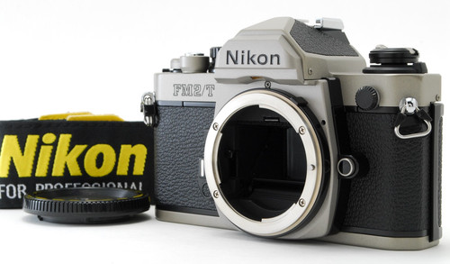 Near mint nikon new - nikon, fm2/t