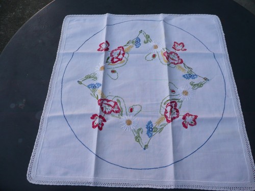 Petite nappe ancienne vintage - nappe,