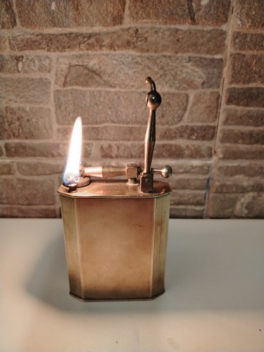Ancien briquet tempête - , type