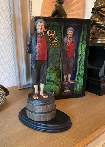 Sideshow weta statue - weta,