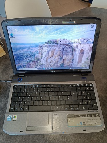 Acer 5738 t4200 2ghz - 5738, 15.6'