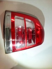 Feu arriere principal gauche