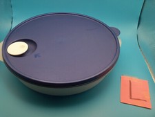 TUPPERWARE NEW 3284C-2 BLUE CRYSTAL WAVE 3 TRIPLE DIVIDED BOWL VENTED MICROWAVE