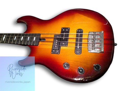 Guitare basse gauche - , yamaha