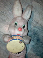 duracell rabbit toy child old TV advertising, brand 1973