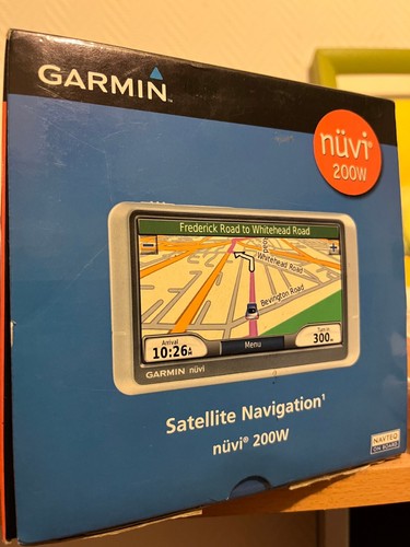 Satellite navigation garmin - satellite,