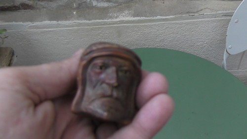 Pipe bruyere fine sculptee - en,