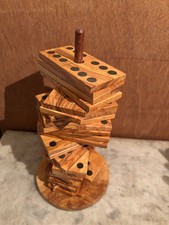 jeu de dominos en bois