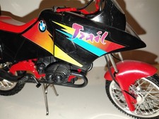Moto BMW Trail Guiloy 1:10