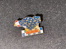(Z2) VINTAGE ENAMEL BADGE PINS CHICKEN EGG COLLECTION LUSTUCRU
