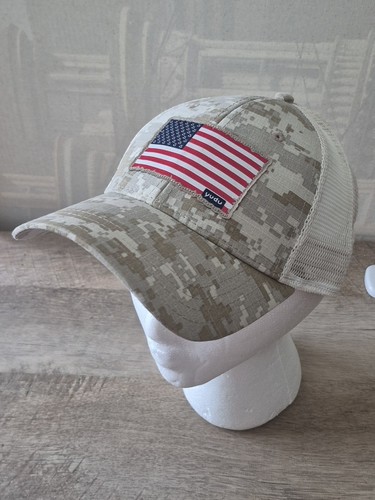 Yudu camouflage flag - camouflage,