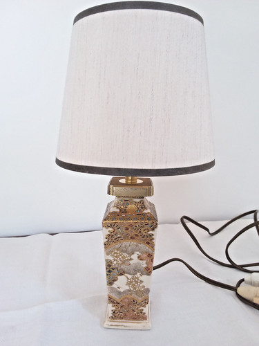 Petite lampe style chinois - lampe,
