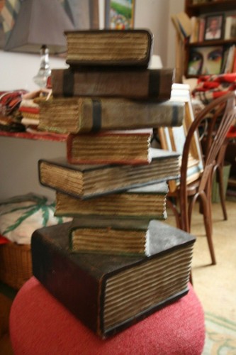 Bouquins bois peints petite - en,