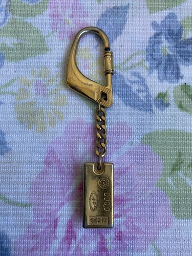 Ancien porte clef - clef, dore