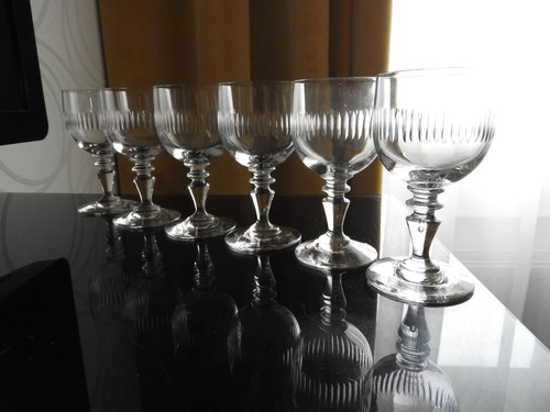 Anciens verres vin blanc - vin,