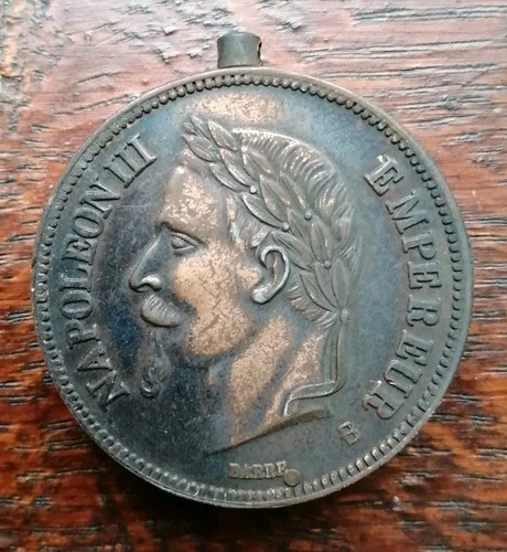Vit old coin - -, lighter