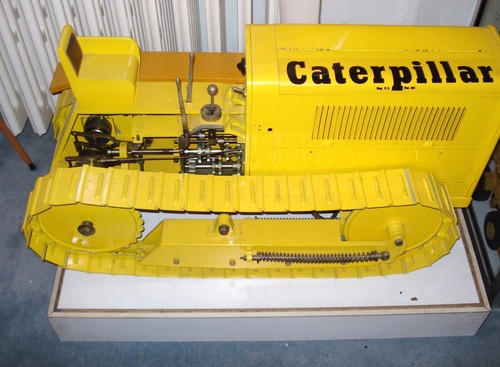 Tracteur chenille modele d - modele,
