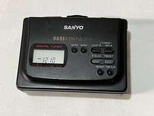SANYO BassXPander AM/FM Stereo