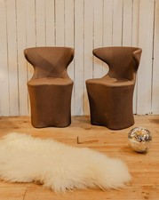 Jakob, la paire de fauteuils