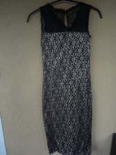 Robe soirée habillée neuve