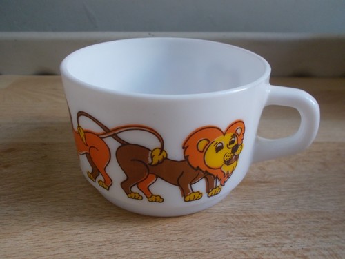 Tasse arcopal vintage - arcopal, décor