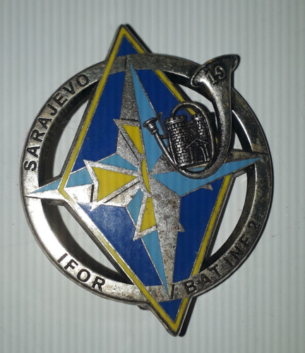 Insigne militaire groupe - militaire, 19