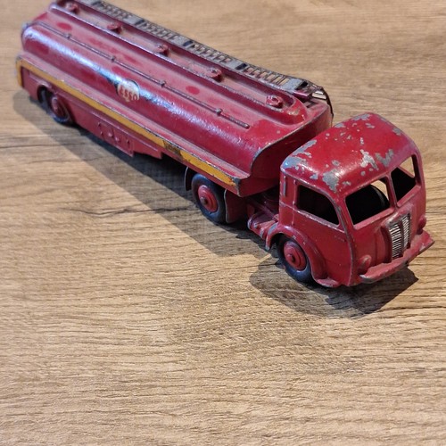 Dinky camion citerne rouge - camion-citerne,