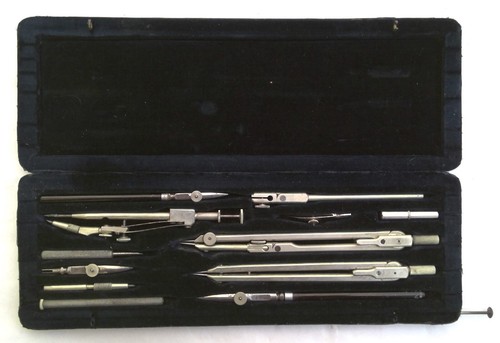 Ancienne boite compas - ancienne,