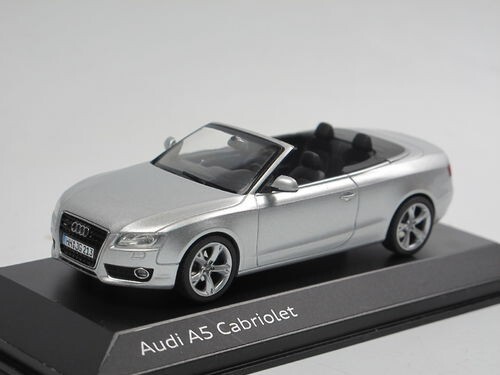 Audi cabriolet gris alu - a5,
