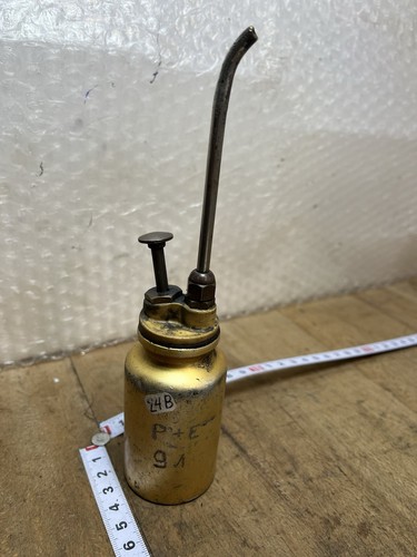 Old tool outil - ,