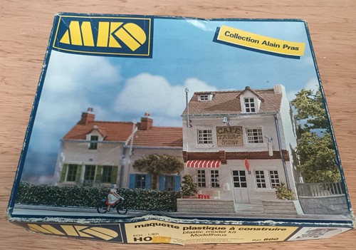 Maquette mkd café ref 600 - maquette,