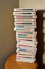 LOT OF 22 DANIELLE STEEL FRENCH LANGUAGE PAPERBACK BOOKS