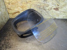 Caoutchouc et vitre de phare