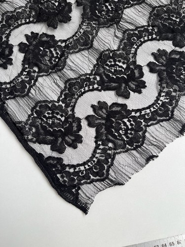 Coupon noire haute couture - , 500