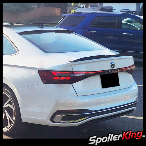 Trunk spoiler with center - spoiler,
