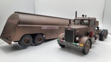1/43 CAMION PETERBILT 281