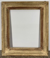 Cadre ancien 6F sculpté