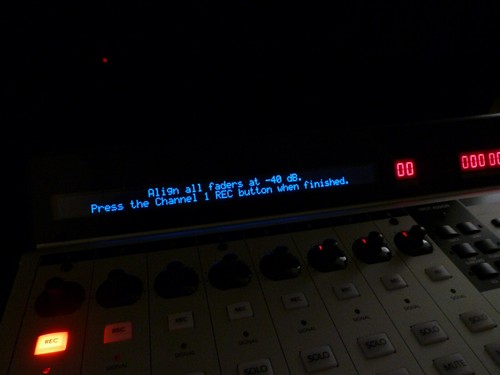 Mackie control universal mcu - mackie,