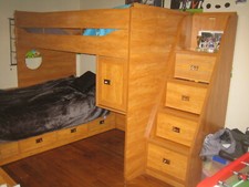 DEUX LITS, RANGEMENTS ET BUREAU MARQUE GAUTIER MODELE CALYPSO