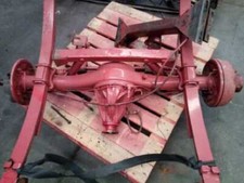 train arriere NISSAN TRADE